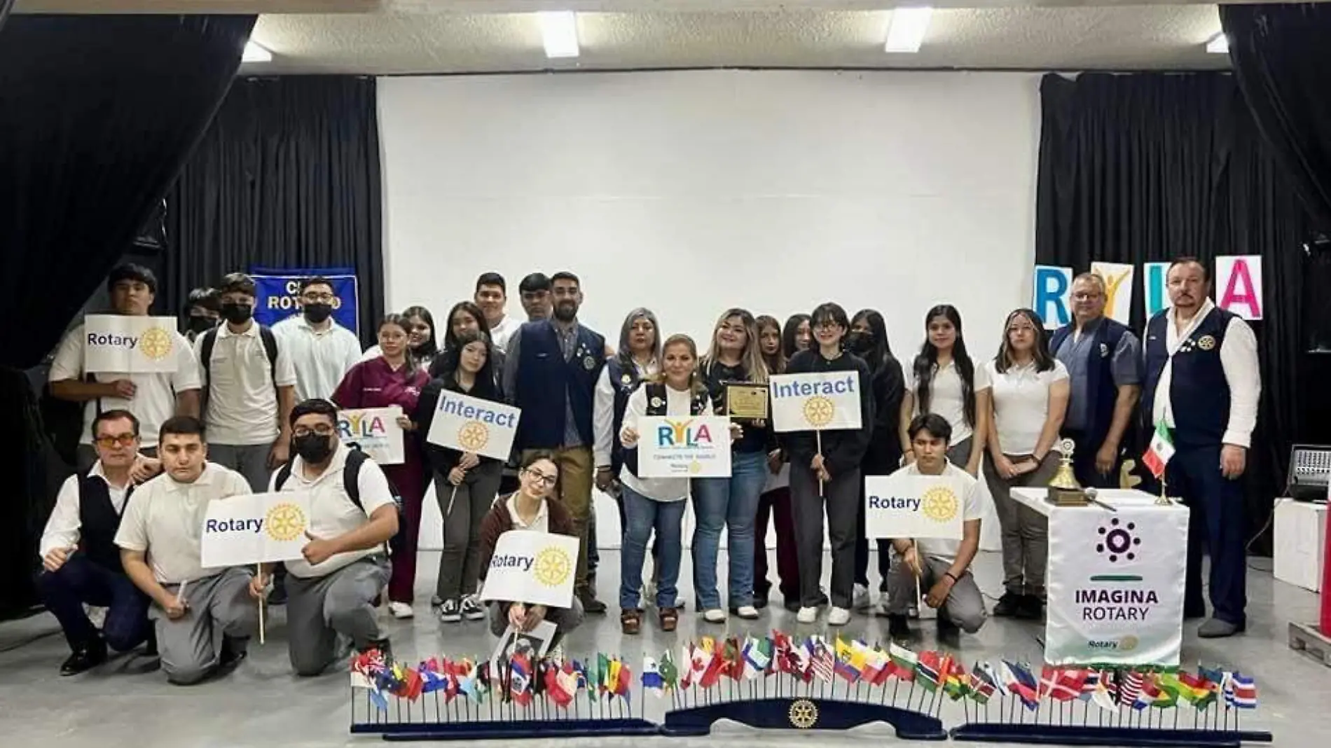 Decenas de alumnos del CBTIS 33 asistieron al Seminario Ryla